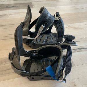 Roxy snowboard bindings grey/black